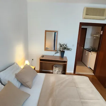 Pjevalo-mljet Apartment Polace