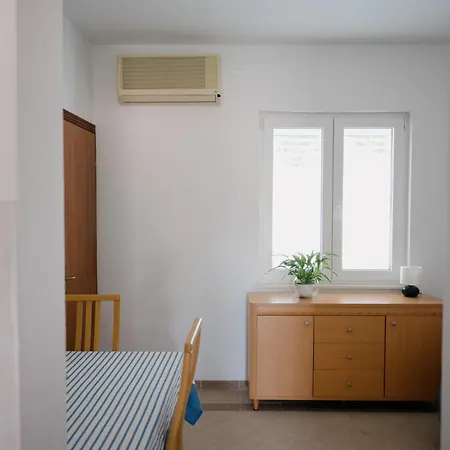 Pjevalo-mljet Apartment Polace