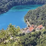Pjevalo-mljet * Polače