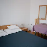 Pjevalo-mljet Apartament *