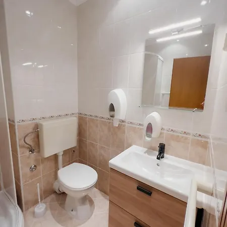 Pjevalo-mljet * Polače