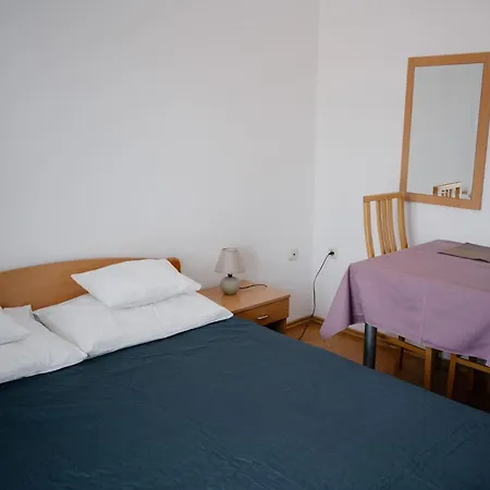 Pjevalo-mljet Apartman *
