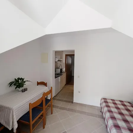 Pjevalo-mljet * Polace